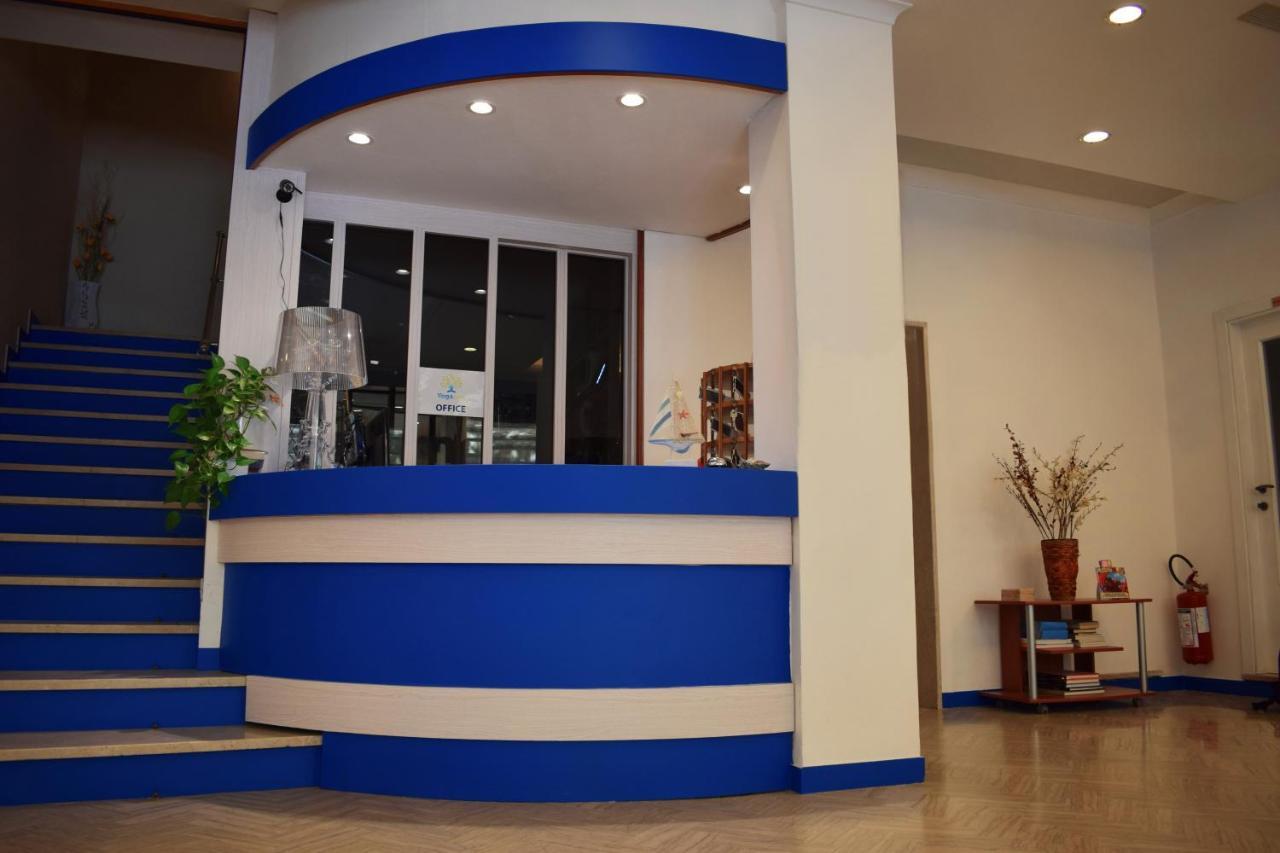 Hotel Arno Misano Adriatico Dış mekan fotoğraf